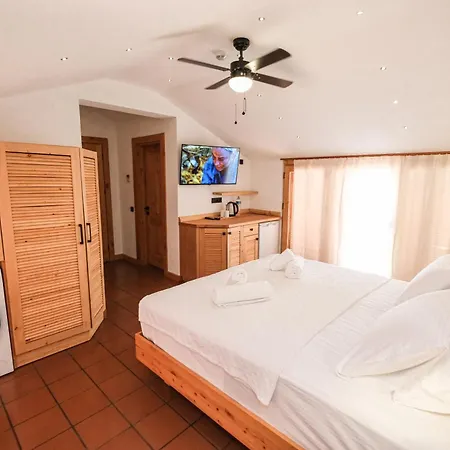 The Cadianda 民宿 *