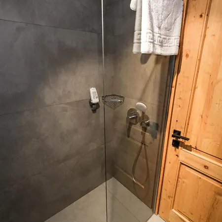 The Cadianda Проживание в семье