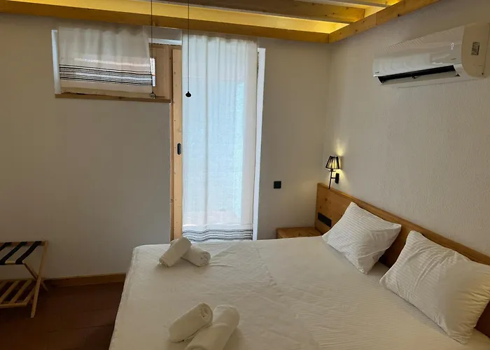 The Cadianda فتحية